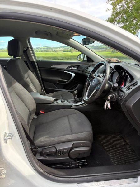 2012 Vauxhall Insignia - photo 12