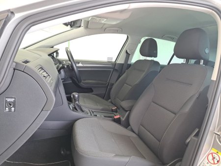 2019 Volkswagen Golf - photo 17