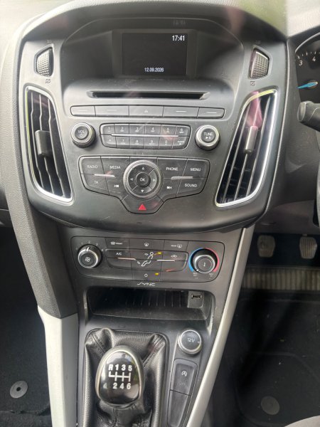2014 Ford Focus - photo 17