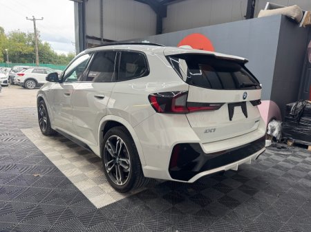 2023 BMW iX1 - photo 5