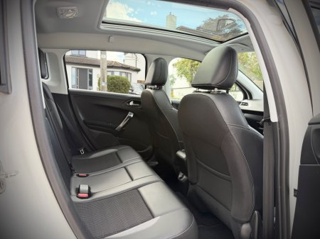 2018 Peugeot 2008 - photo 14