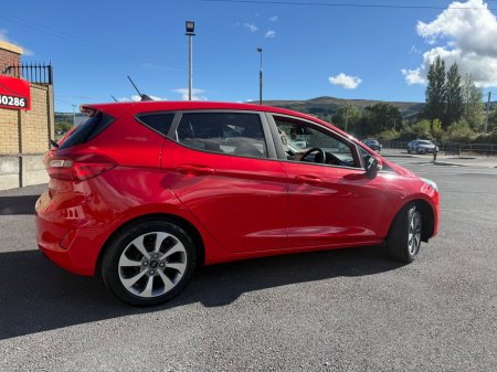 2021 Ford Fiesta - photo 3