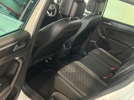 2021 Volkswagen Tiguan - photo 18