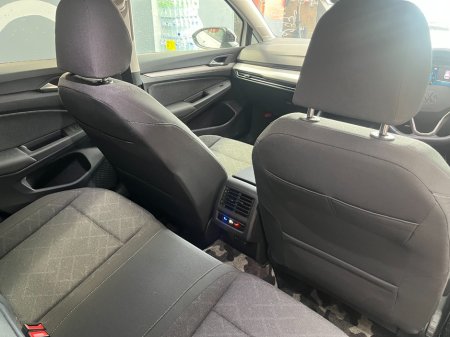 2023 Volkswagen Golf - photo 18