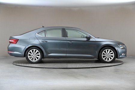 2017 Skoda Superb - photo 11