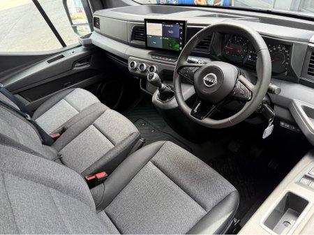 2026 Nissan Interstar - photo 19