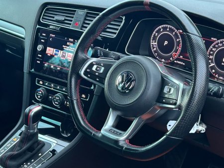 2019 Volkswagen Golf - photo 20
