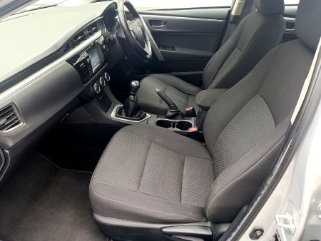 2016 Toyota Corolla - photo 13