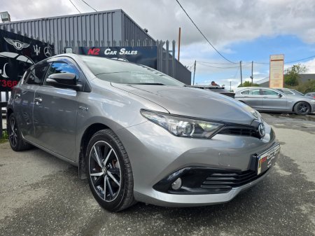 2018 Toyota Auris - photo 2