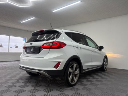 2020 Ford Fiesta - photo 18