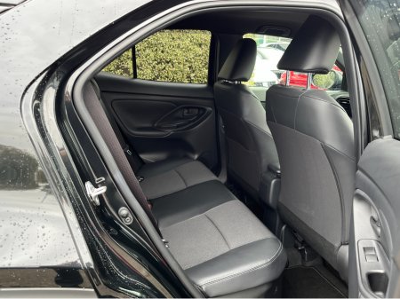 2025 Toyota Yaris Cross - photo 8