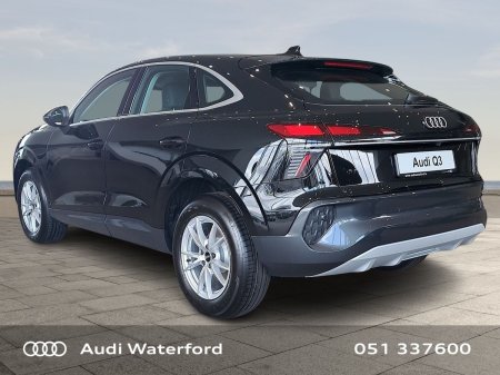 2026 Audi Q3 - photo 7
