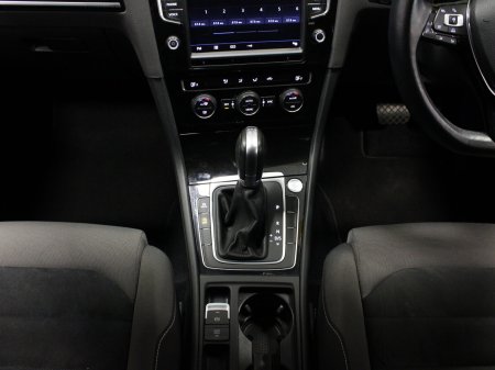 2017 Volkswagen Golf - photo 19