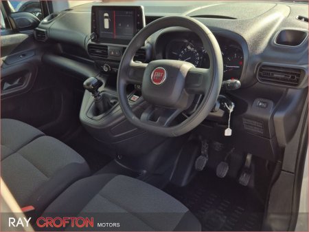 2023 Fiat Doblo - photo 2
