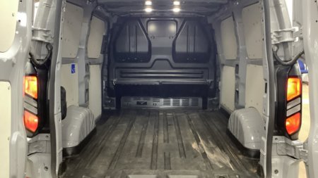 2026 Ford Transit Custom - photo 8