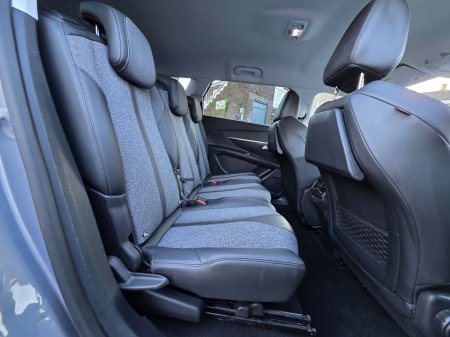 2020 Peugeot 5008 - photo 18