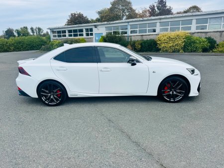 2018 Lexus IS - photo 6