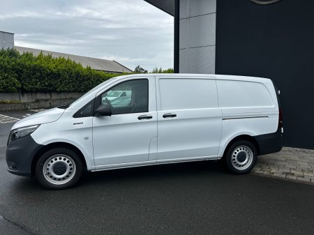 2025 Mercedes-Benz Vito - photo 4