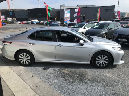 2021 Toyota Camry - photo 7