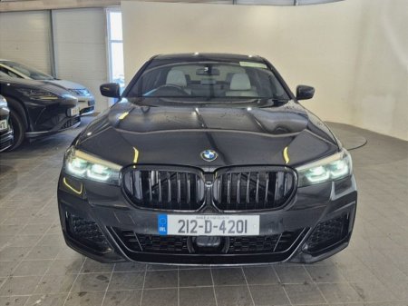 2021 BMW 5-Series - photo 2