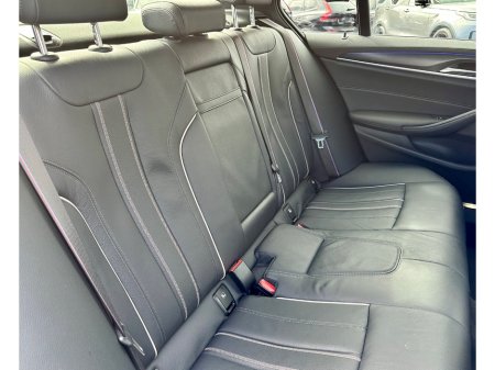 2022 BMW 5-Series - photo 20