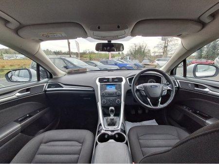 2016 Ford Mondeo - photo 11