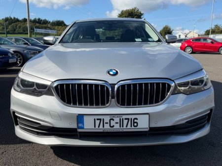 2017 BMW 5-Series - photo 2
