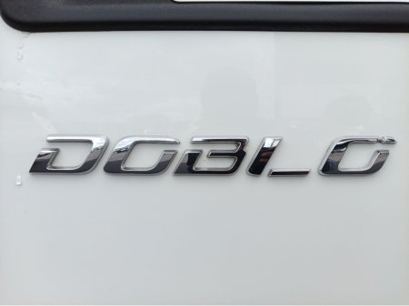 2023 Fiat Doblo - photo 21