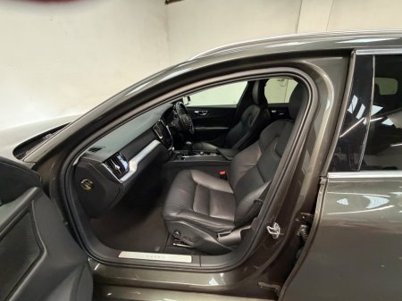 2019 Volvo V60 - photo 10