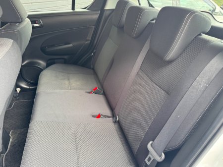 2014 Suzuki Swift - photo 11
