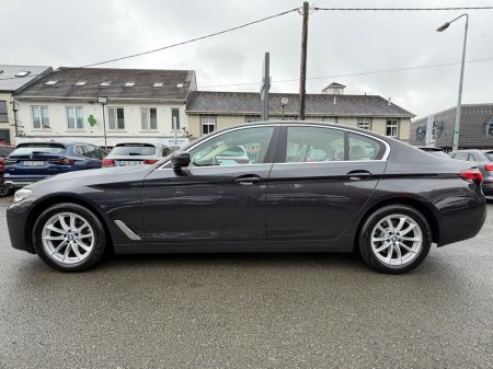 2023 BMW 5-Series - photo 8