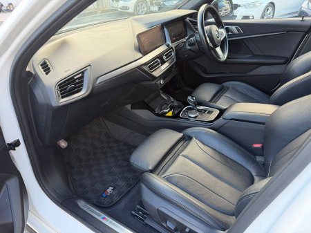 2021 BMW 1-Series - photo 18