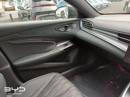2026 BYD SEAL - photo 8