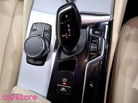 2023 BMW 5-Series - photo 16