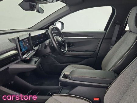 2024 Renault Megane E-Tech - photo 12