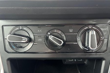 2023 Volkswagen Polo - photo 27