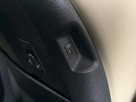 2022 Kia Sportage - photo 42