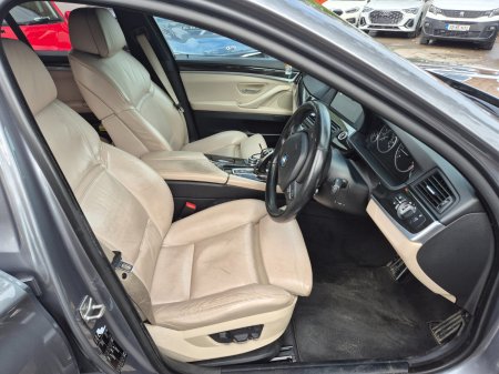 2010 BMW 5-Series - photo 9