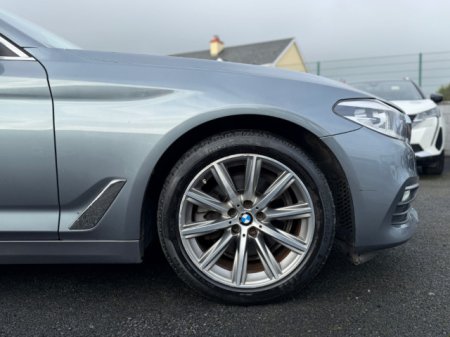 2018 BMW 5-Series - photo 4