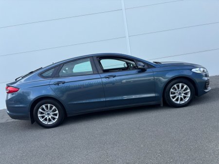 2019 Ford Mondeo - photo 6