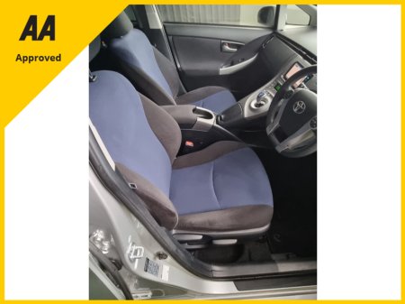 2014 Toyota Prius - photo 13