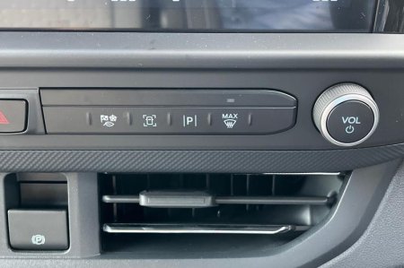 2026 Ford Transit Custom - photo 33