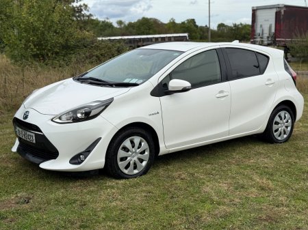 2018 Toyota Aqua - photo 4