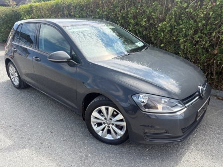 2017 Volkswagen Golf - photo 2