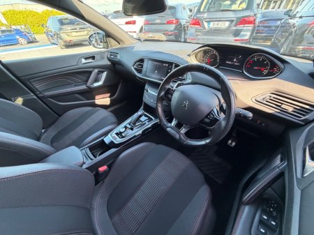 2020 Peugeot 308 - photo 17