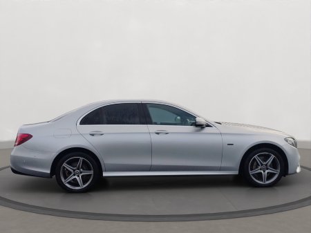 2020 Mercedes-Benz E-Class - photo 2