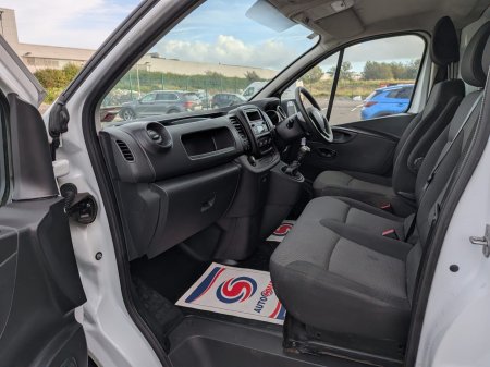 2021 Renault Trafic - photo 21
