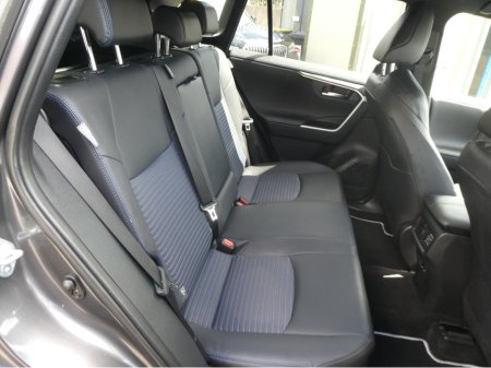 2022 Toyota RAV4 - photo 18