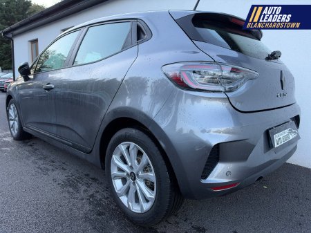 2024 Renault Clio - photo 4