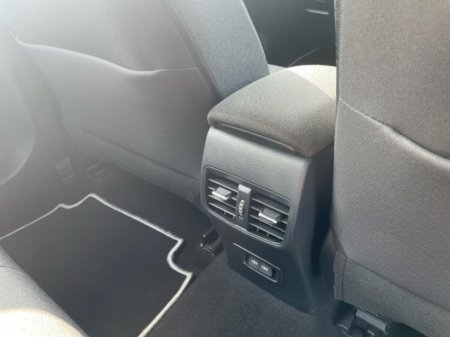 2024 Toyota Corolla - photo 11
